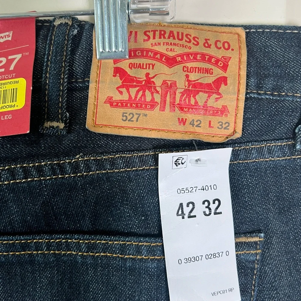Levi's 527 Slim Bootcut Men's Jeans 42x32 Dark Wash Blue NWT Cowboy Western